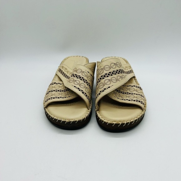 BONAVI WOMENS SLIP ON TAN LEATHER SANDALS SIZE 10 - Picture 10 of 11